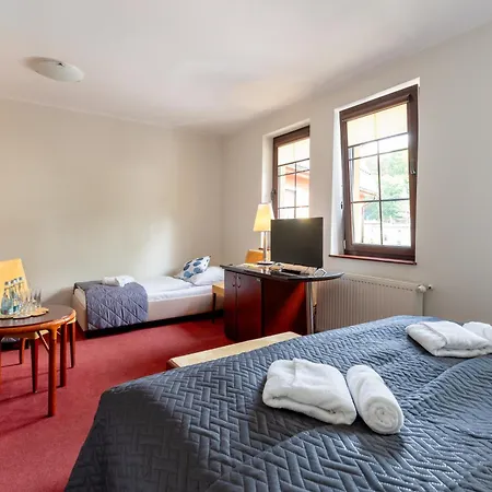 Etna - W Centrum Guest house 3*