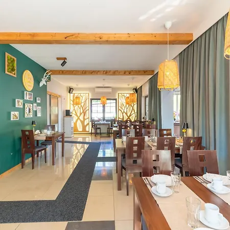 בית הארחה Etna - W Centrum 3*